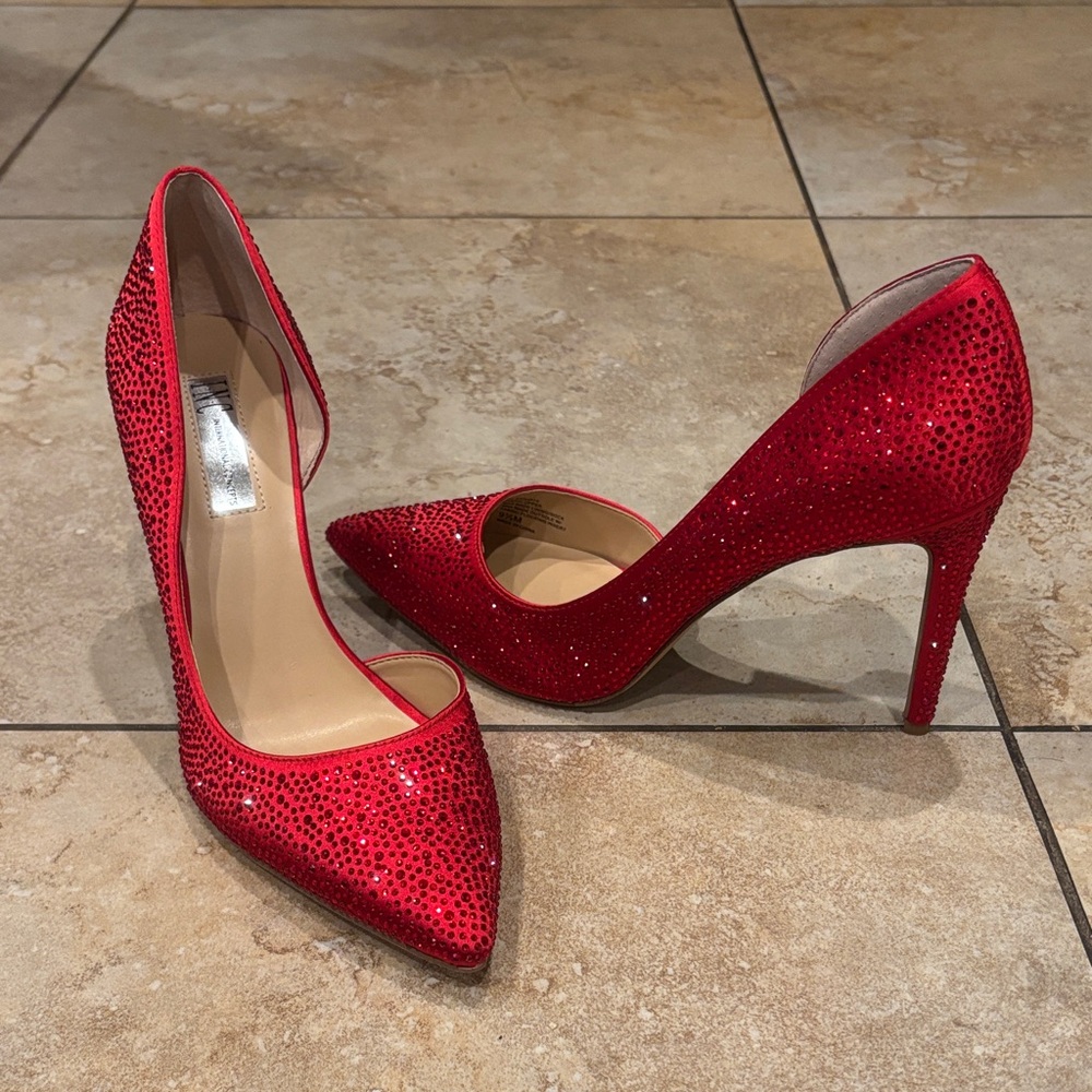 I N C Red Crystal-Embellished Pointed-Toe Stiletto Pumps size 9.5